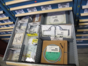 LISTA HEAVY DUTY 10-DRAWER PARTS CABINET W/ CONTENTS (W-50) LOADING & HANDLING FEE $25-